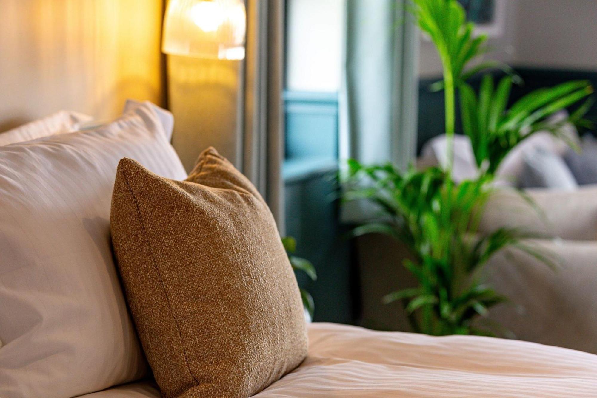 The Albion Hotell Freshwater Exteriör bild